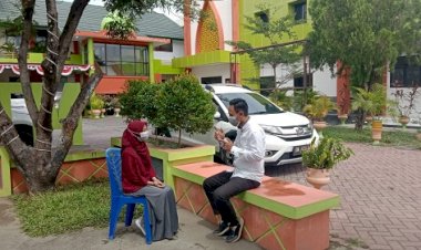 Salah Satu Siswa MTsN 1 Kota Gorontalo Konsultasi Tentang Myres