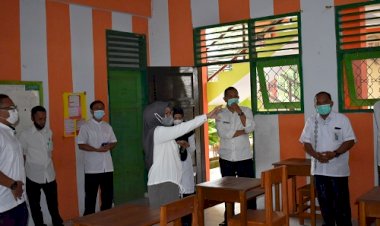 Jelang PTMT, Civitas MTsN 1 Kota Gorontalo Dikunjungi Kakankemeag Kota