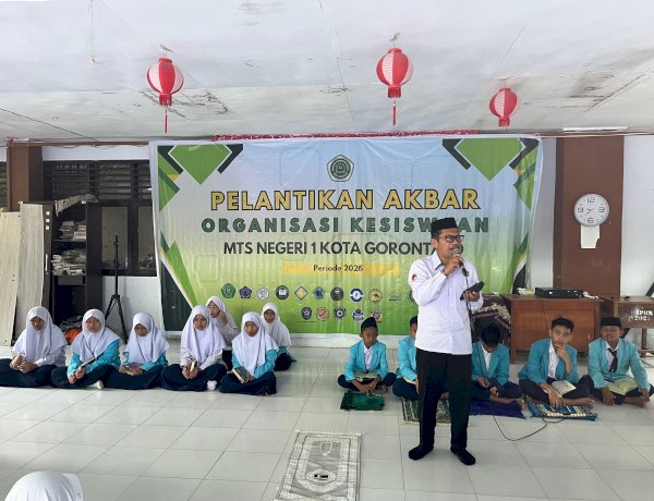 Program Tahfidz 5 Juz: Kelas Khusus Pembinaan Hafalan Al-Qur’an Berbasis Karakter Qur’ani