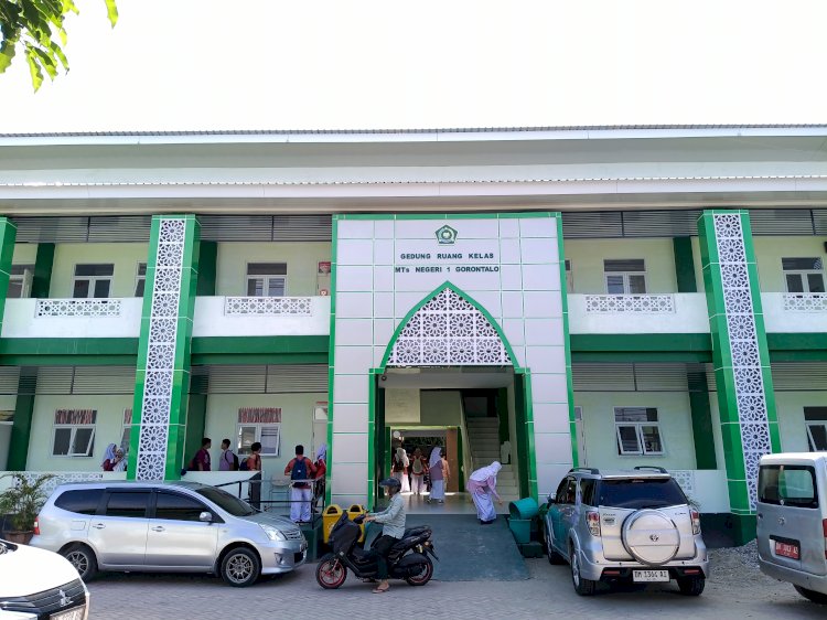 MTsN 1 Kota Gorontalo Tegaskan Tidak Ada Pungutan Liar, Sumbangan Bersifat Sukarela Melalui Komite Madrasah